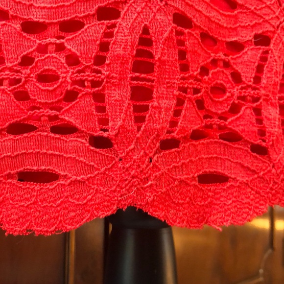 NWT Maggy London Red Lace Off the Shoulder Dress - Picture 4 of 8